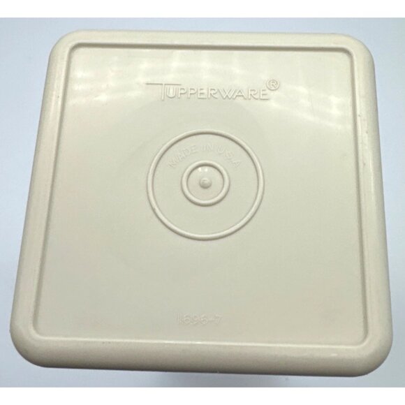 Vintage Tupperware 3 Piece Velveeta Cheese or Cracker Storage Container 1696-7  - Picture 3 of 4